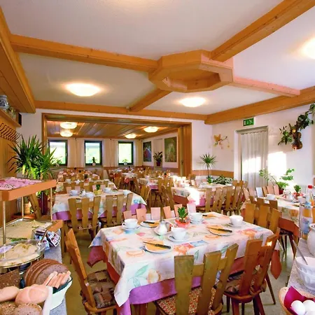 Anker Hotel 3*